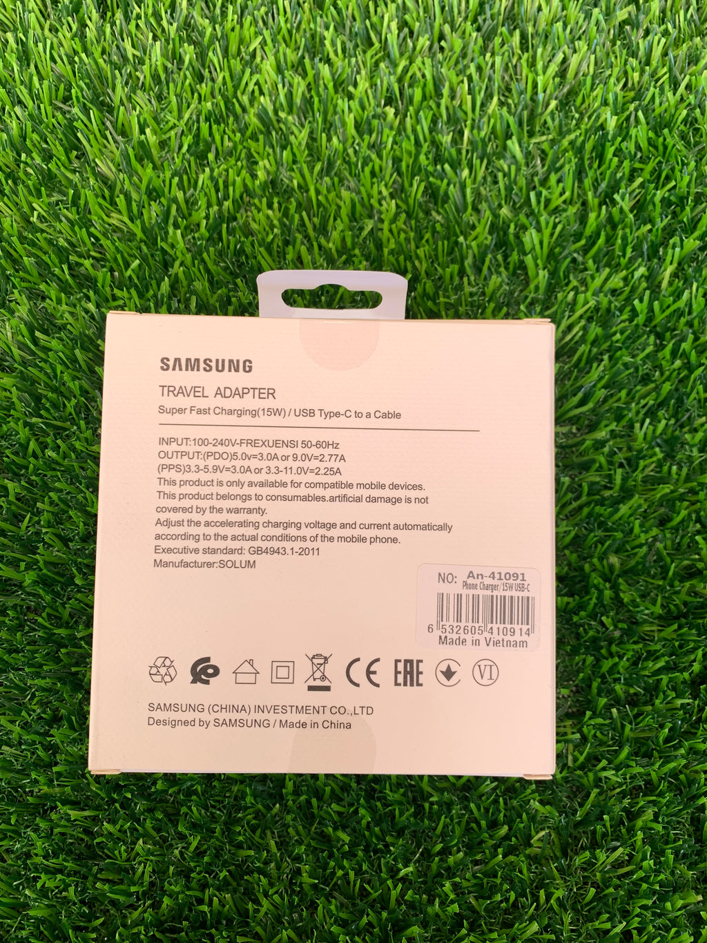 Samsung 15W Adapter & USB to Type C Cable