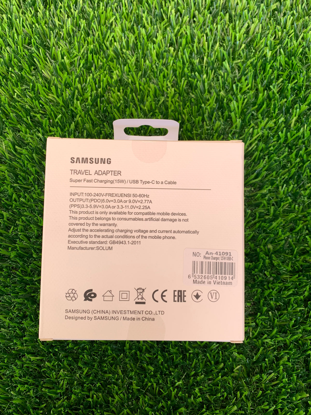 Samsung 15W Adapter & USB to Type C Cable