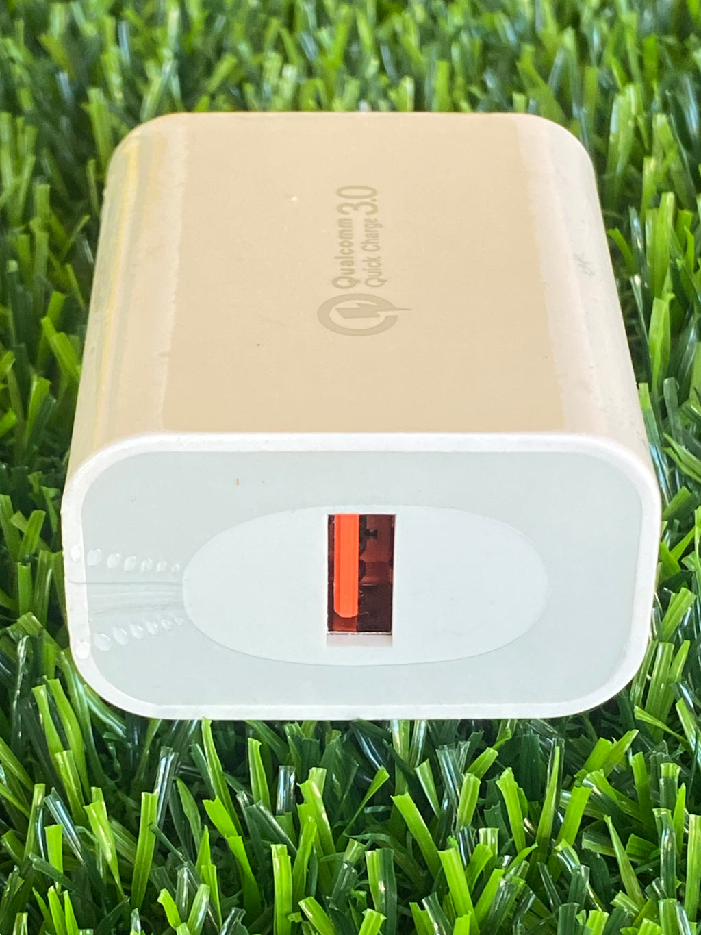 Nuevasa NVS-110 USB 3.1A Charging