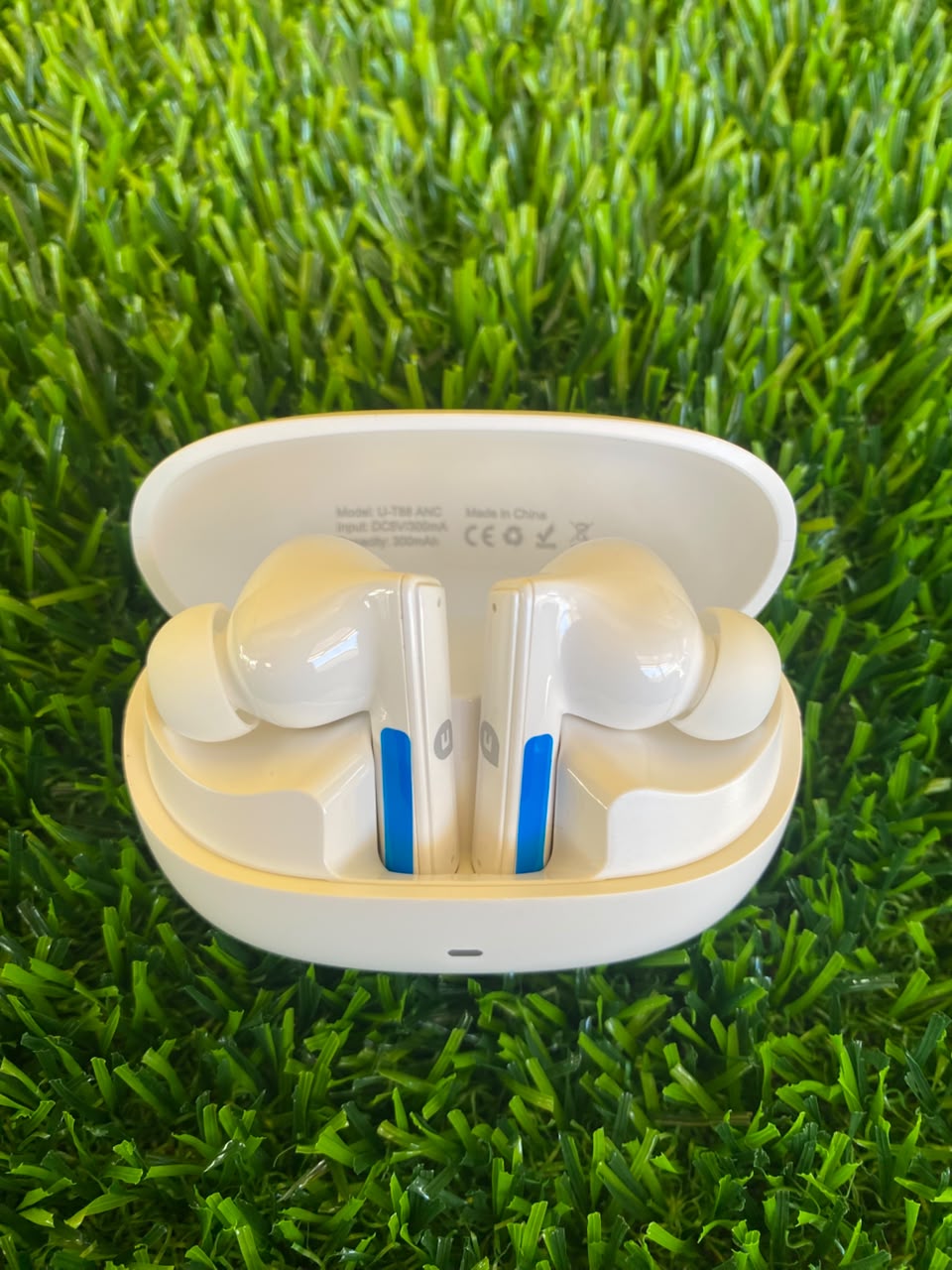Uniqcell U-T88 ANC Wireless Earbuds
